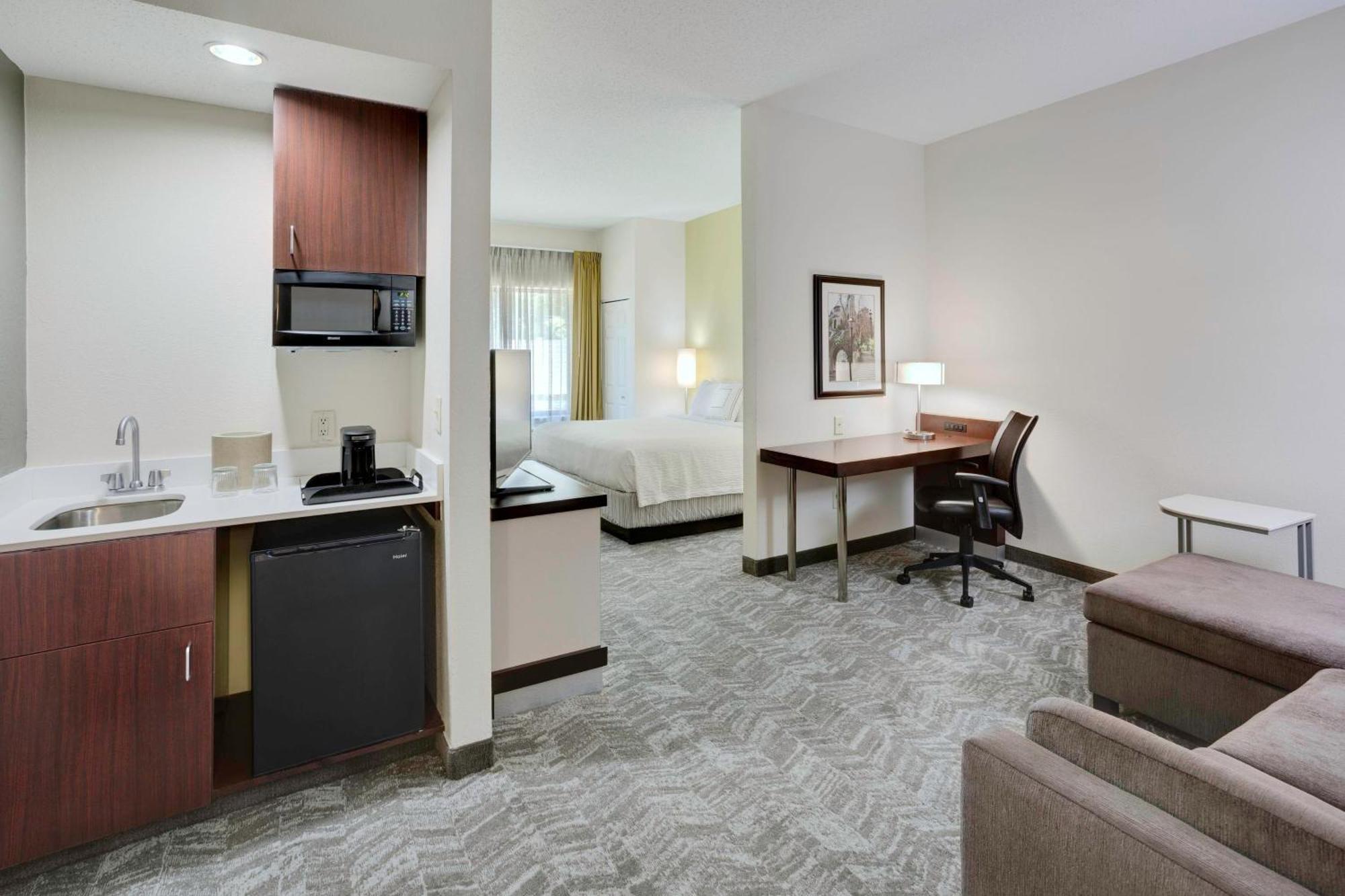 สปริงฮิลล์ สวีท มิลฟอร์ด Hotel ภายนอก รูปภาพ